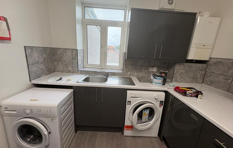 8 Prospect Street, Flat 3, Greenbank, Plymouth - Image 1